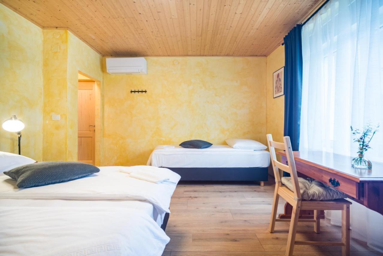 Kobarid Rooms Exteriör bild